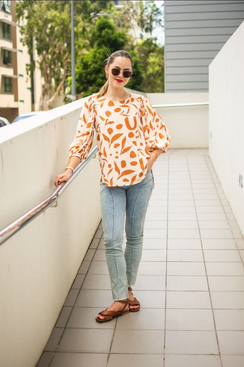 Fall leaf top