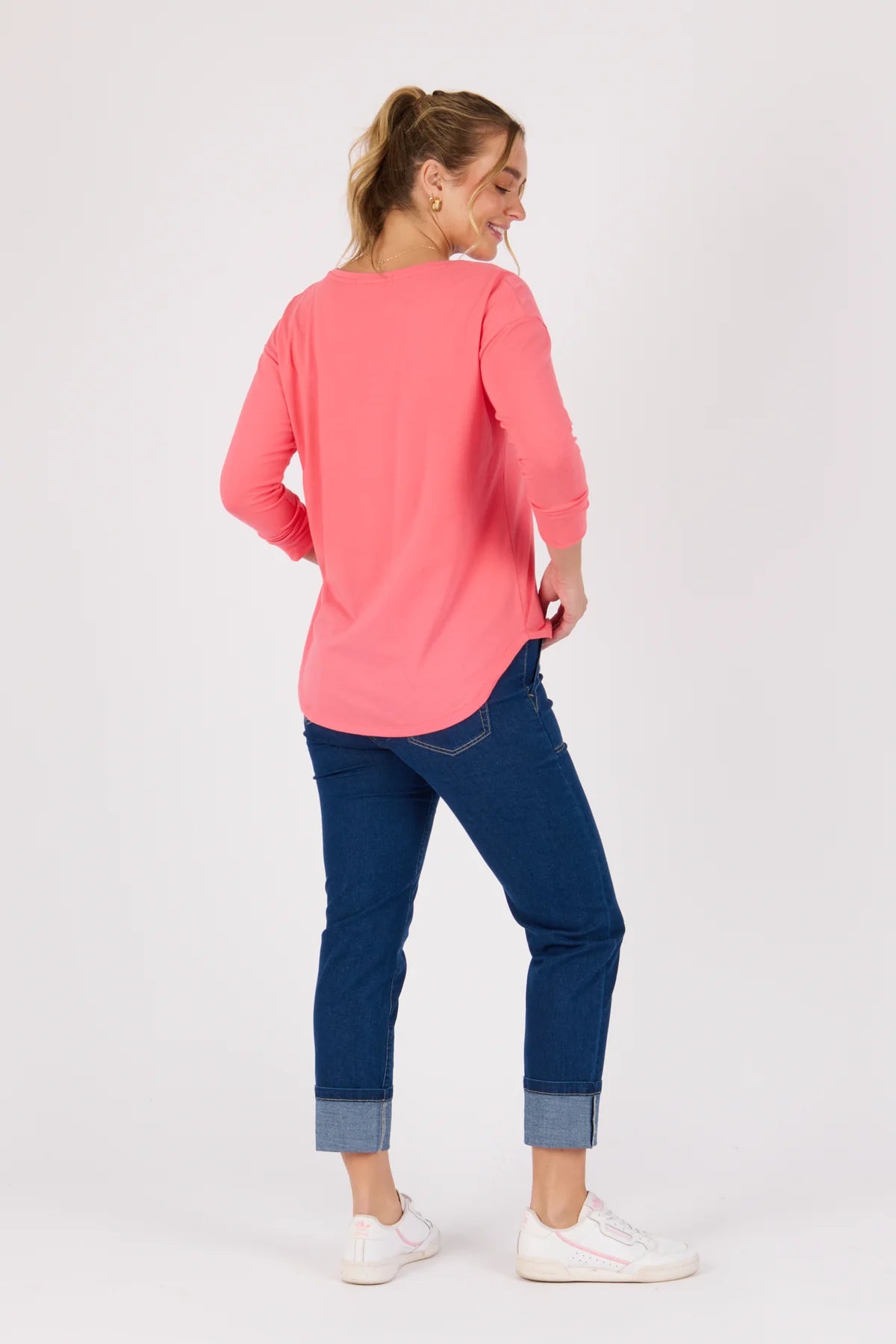 One ten Willow|3/4 Sleeve Scoop Hem Tee - Sunkist Coral