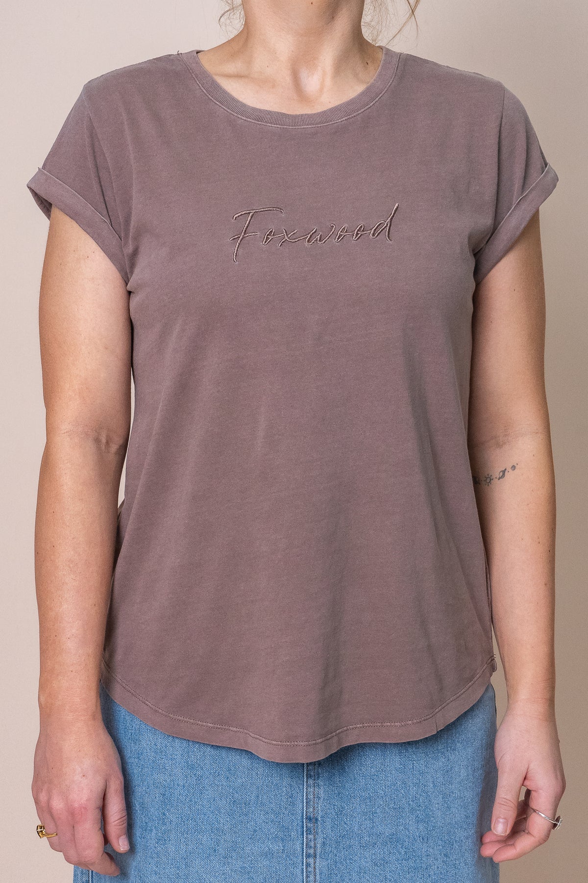 Foxwood |Signature Tee in Mocha