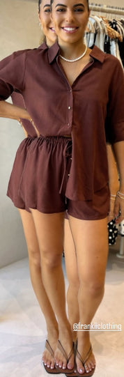 By Frankie / Chocolate shorts
