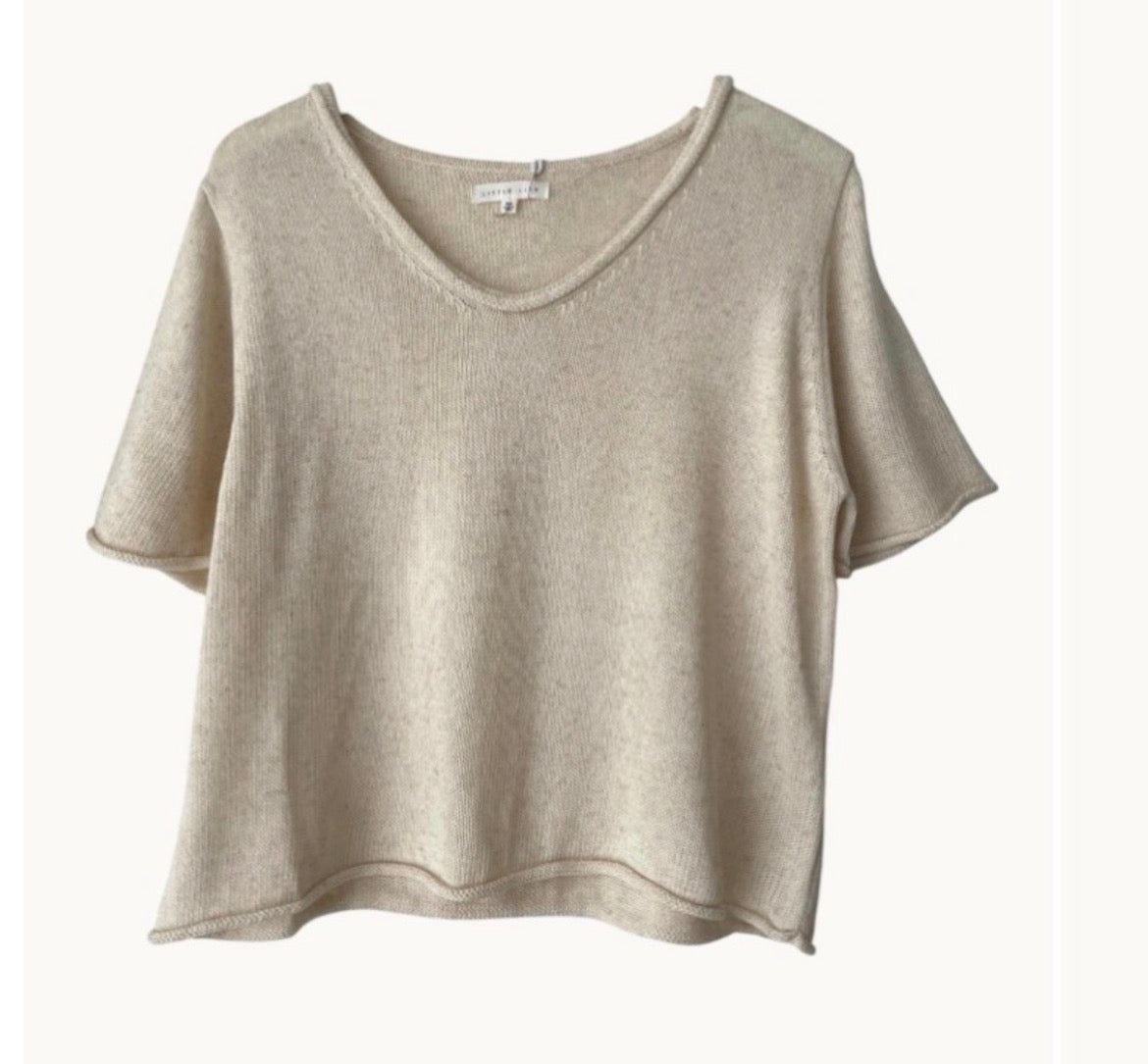 Little Lies | scoop neck spring tee - natural