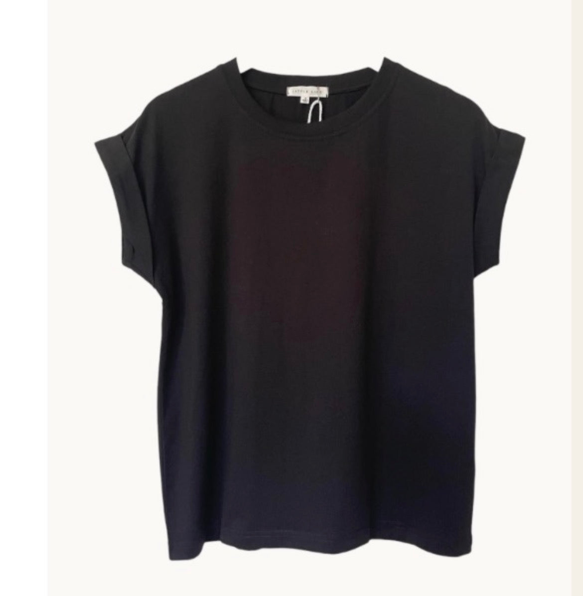 Little Lies | Rhodes tee - Black