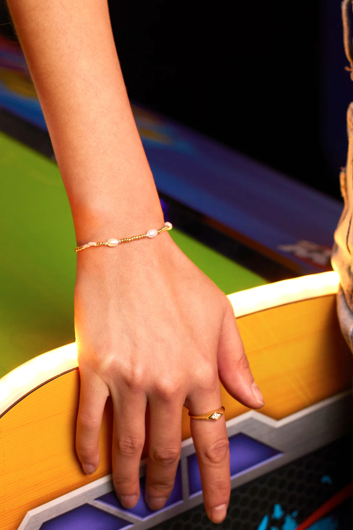 Pearl Station Amelia Bracelet
Gold Plated
Packaging Message: Luck