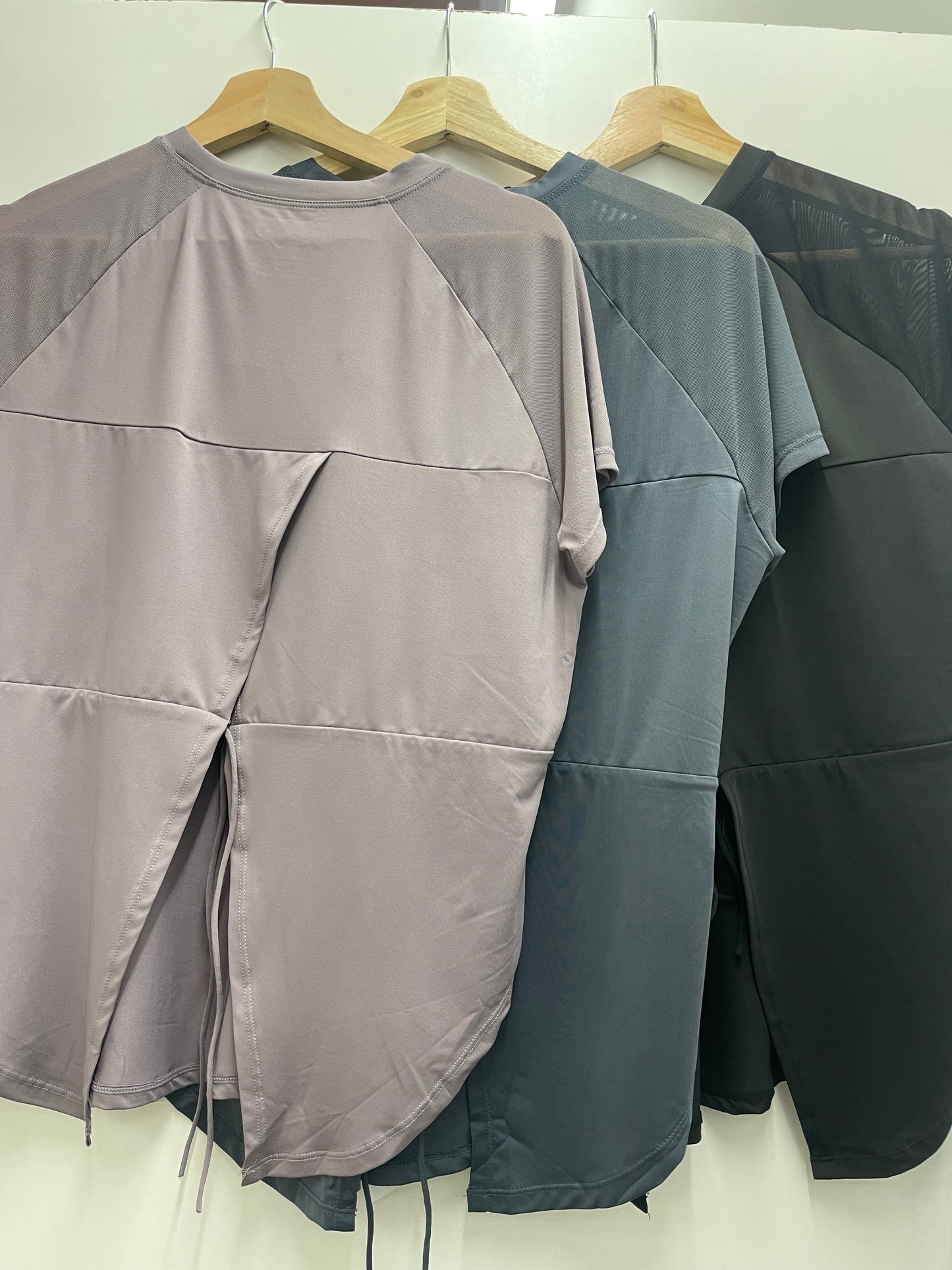 Polly workout top