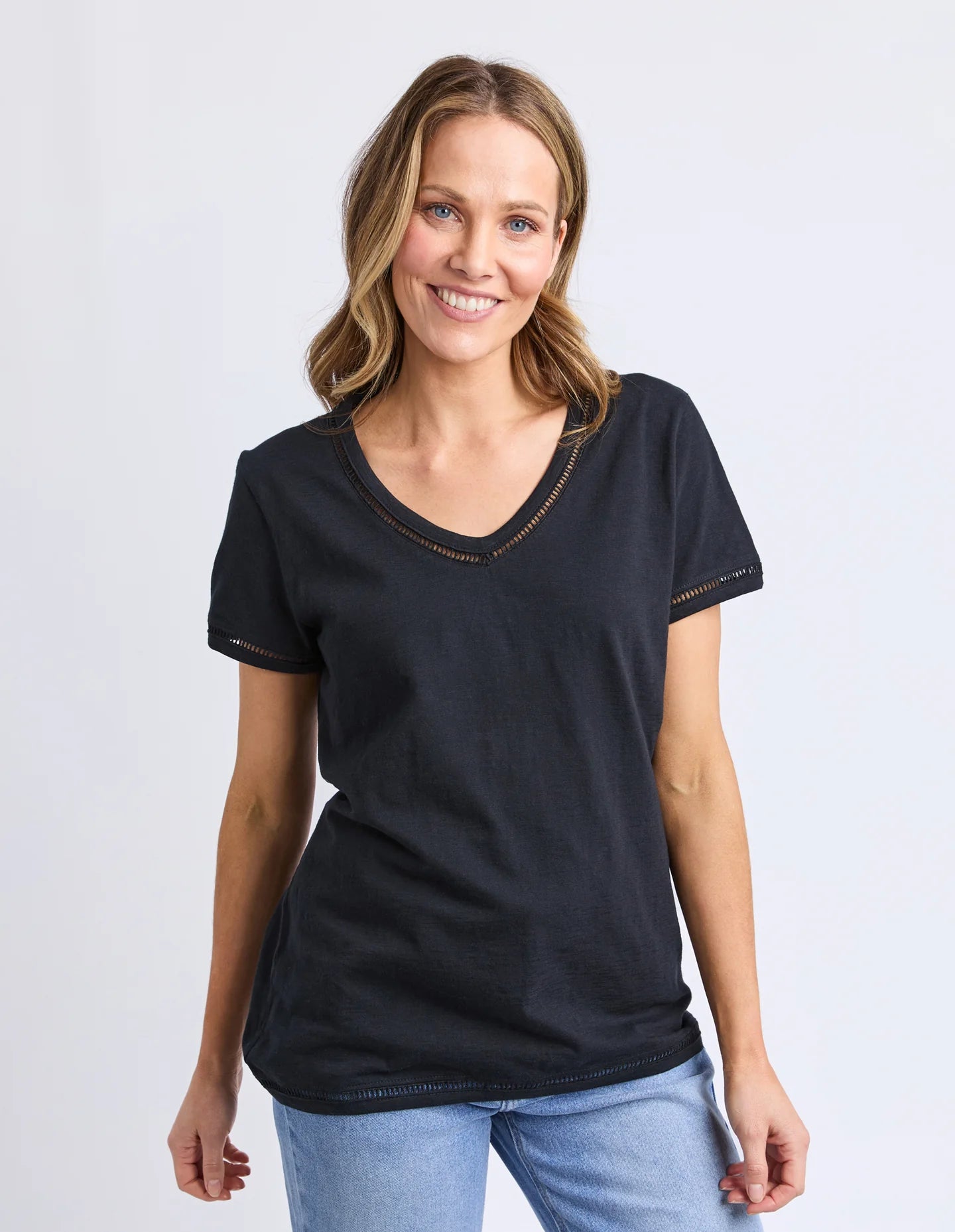 Elm| Victoria S/S Tee Black