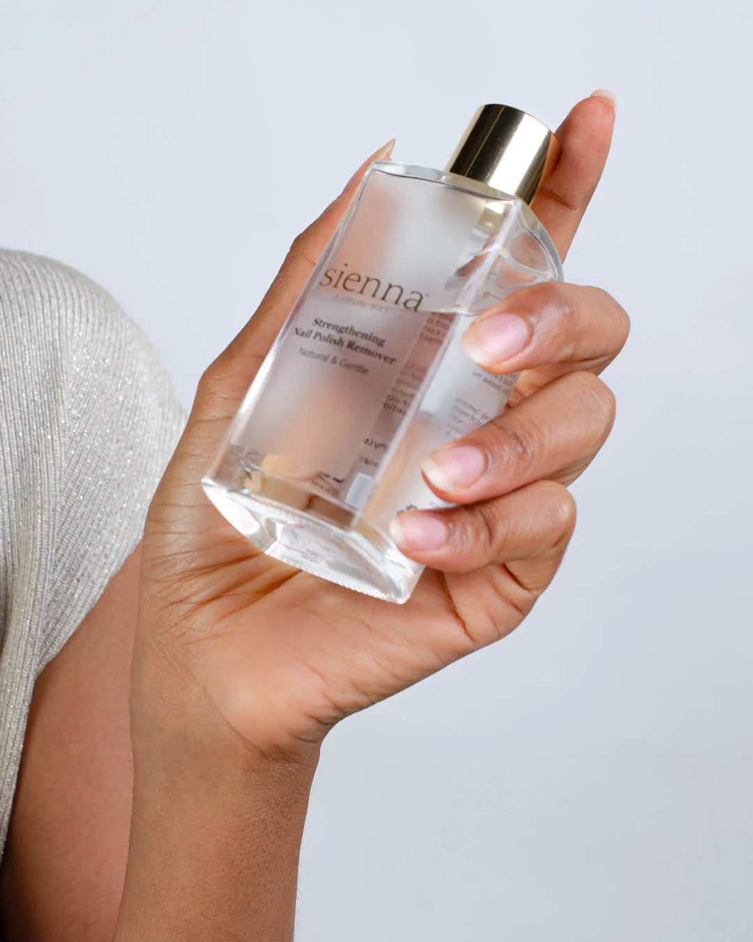 Sienna| Strengthening Nail Polish Remover