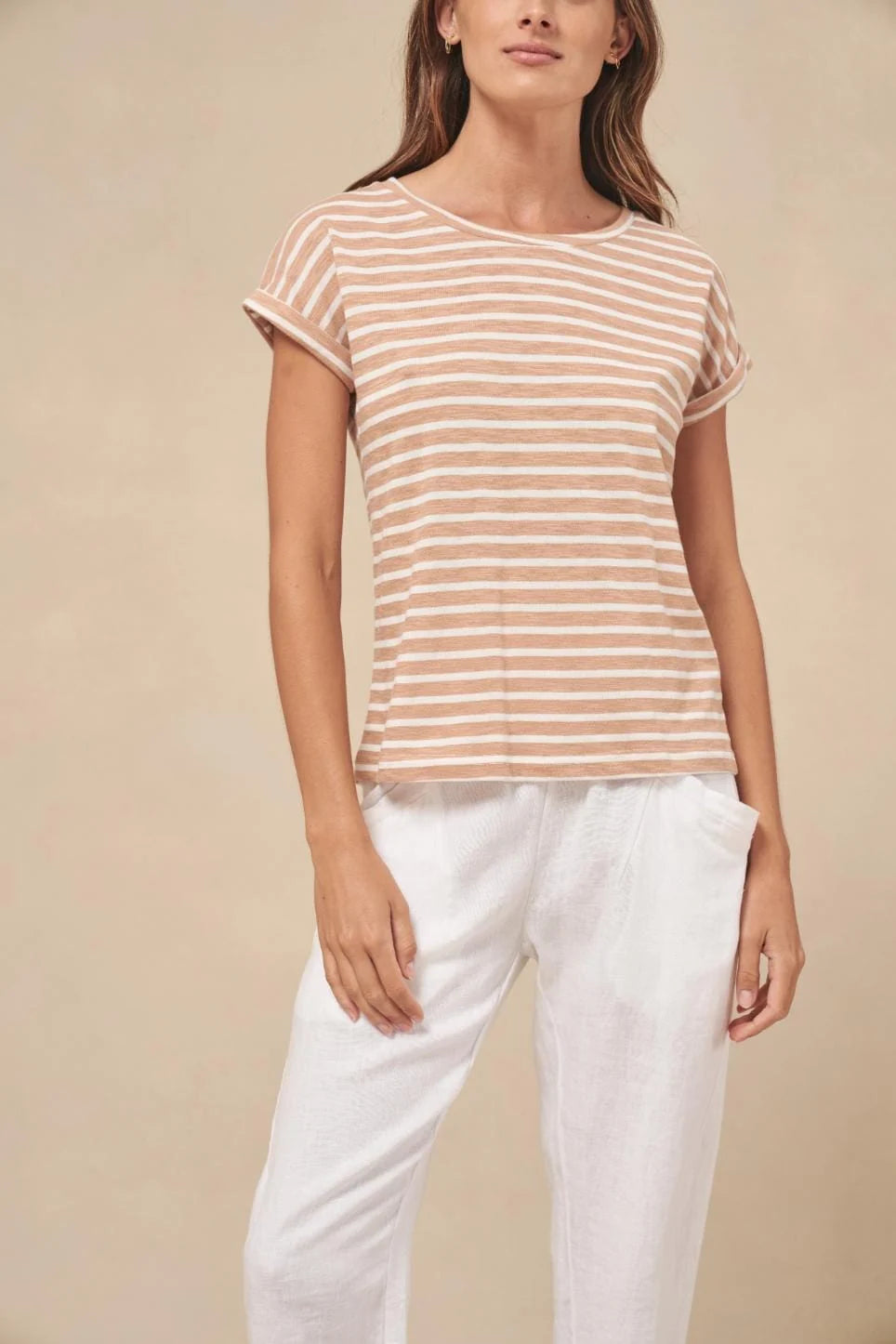 LITTLE LIES Oscar Tee - Toffee