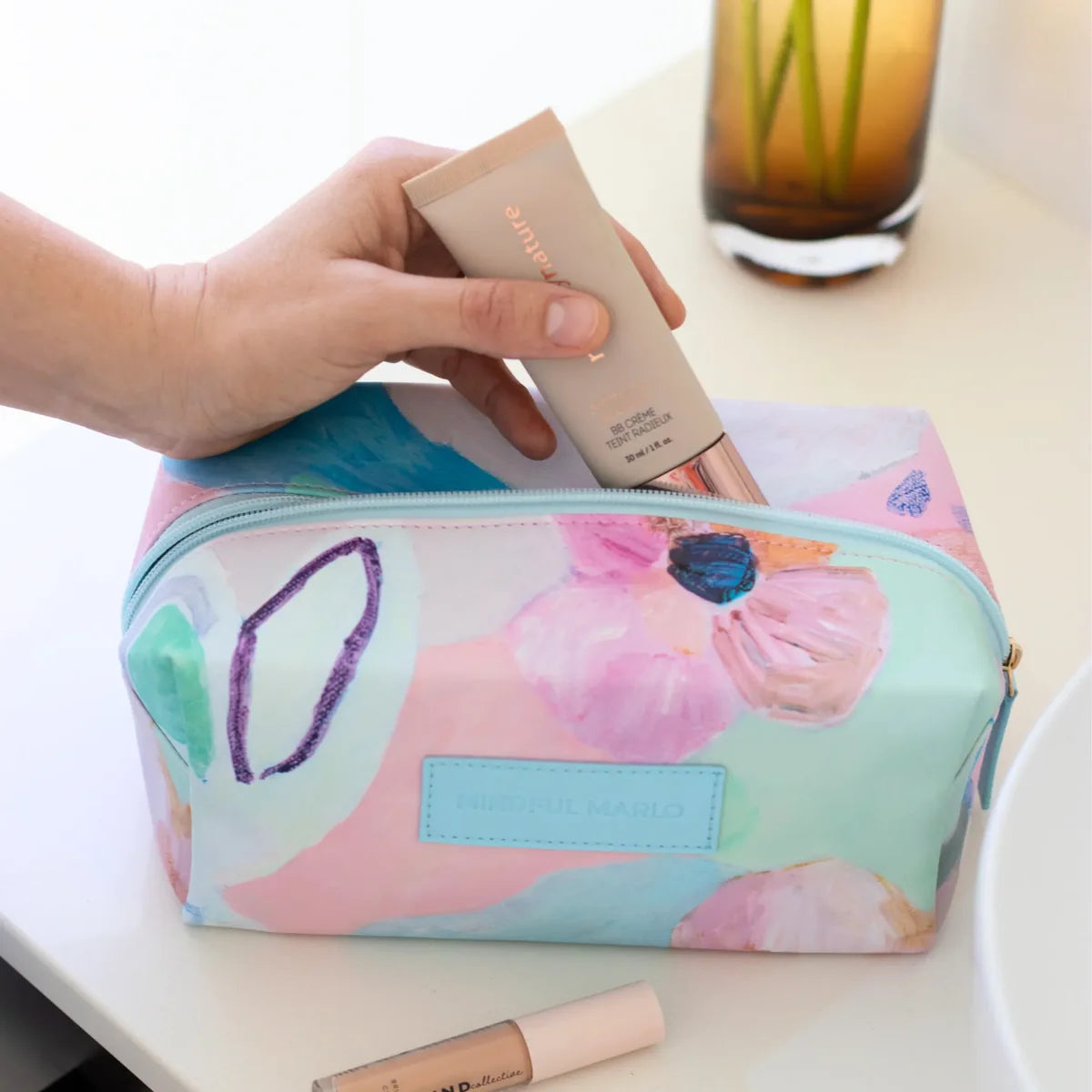 MAKEUP COSMETIC BAG