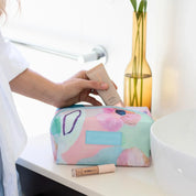 MAKEUP COSMETIC BAG