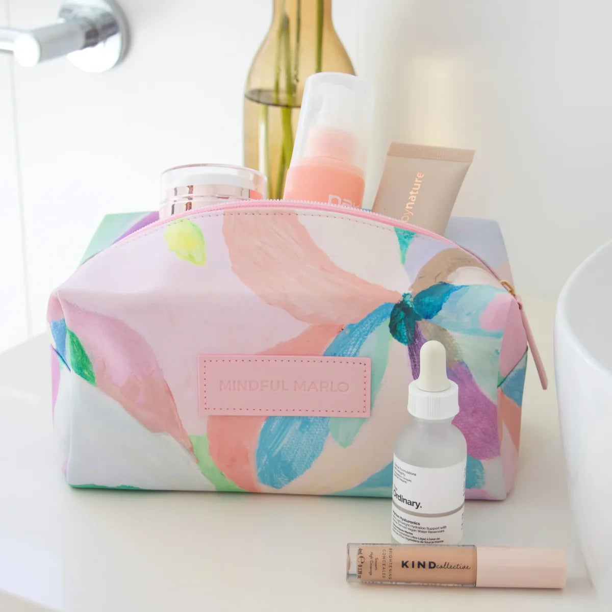 MAKEUP COSMETIC BAG