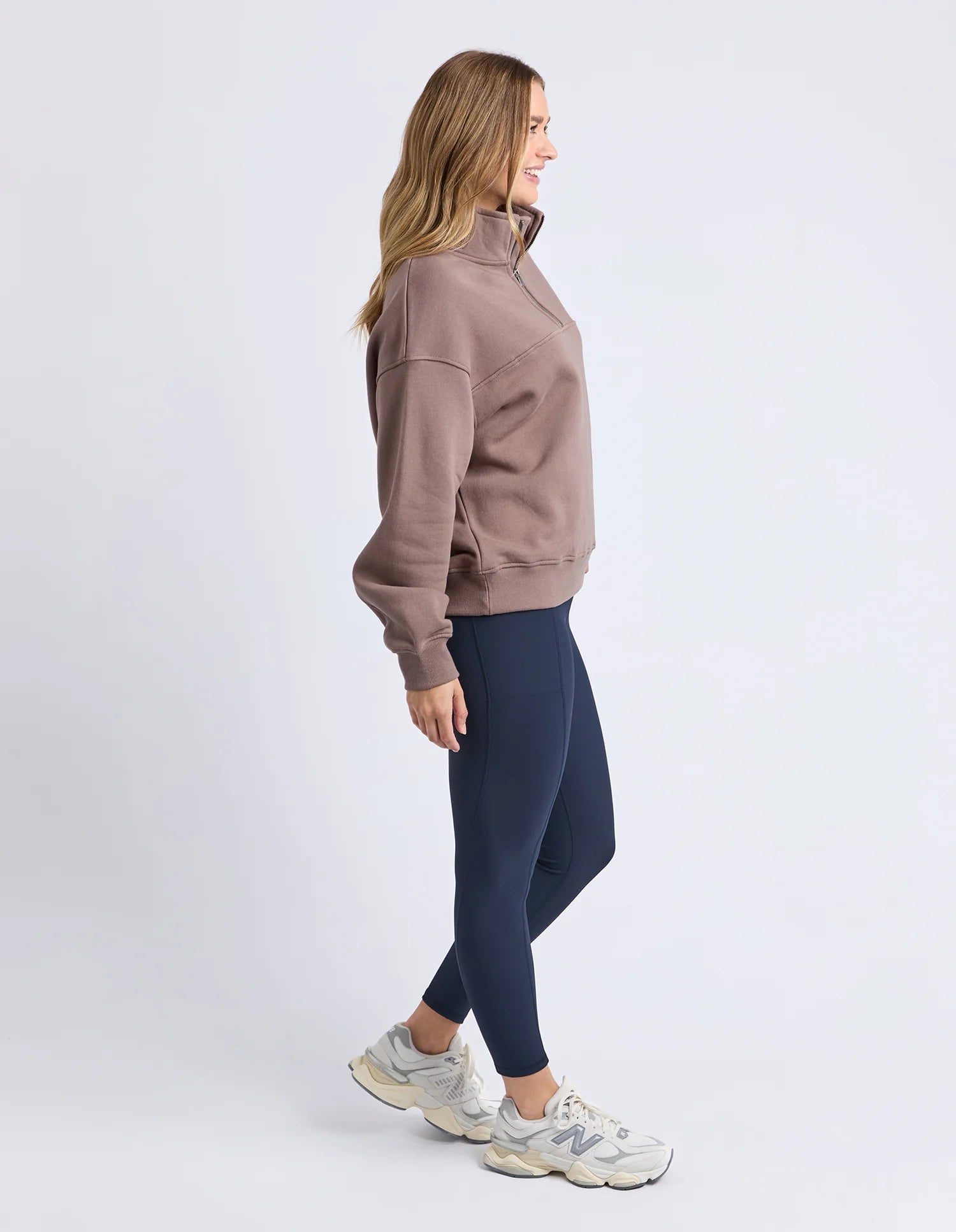 Foxwood| College Zip Crew Mocha