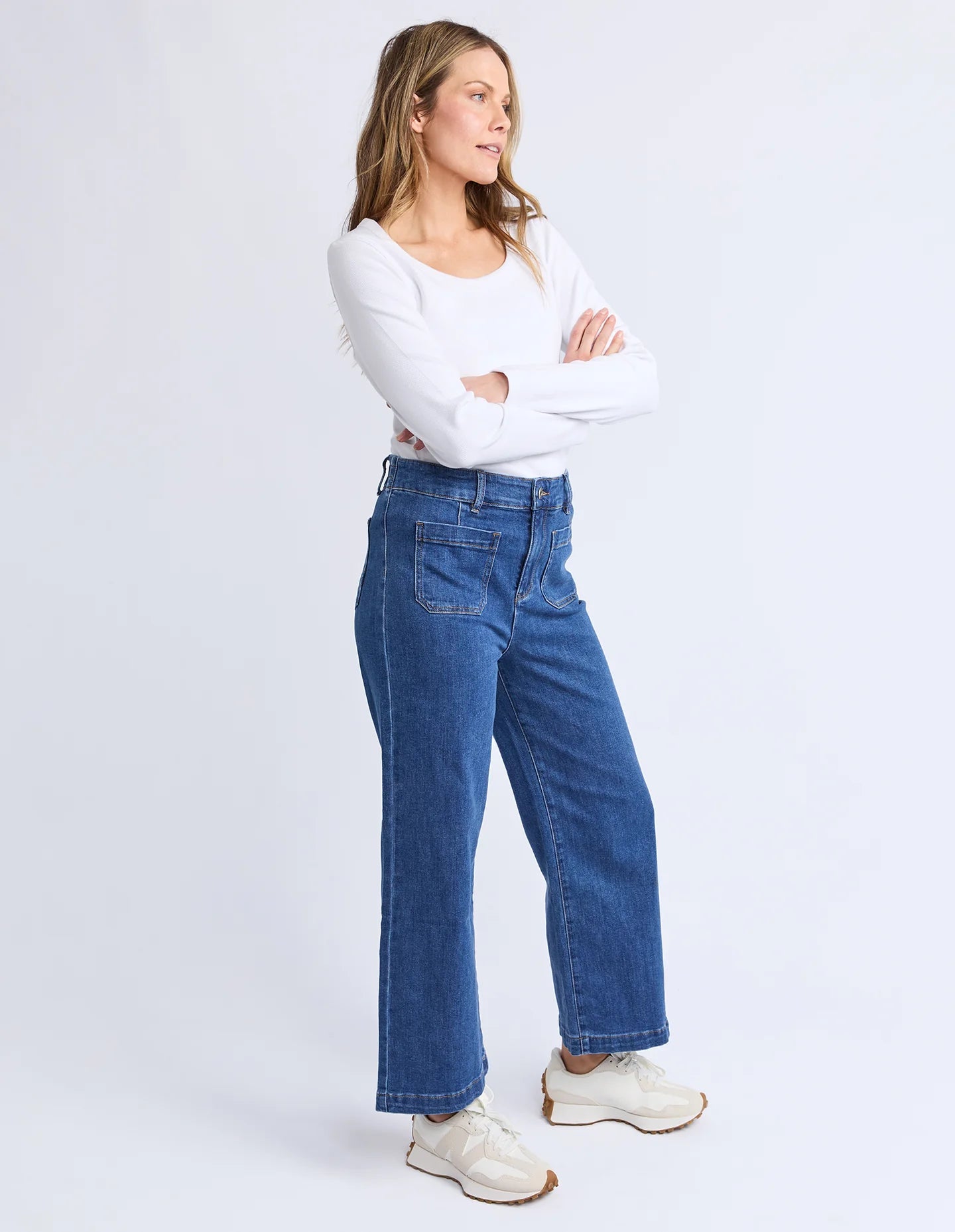 Elm|Alyssa Front Pocket Jean Mid Blue Wash