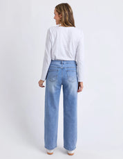 Evie Straight Leg Jean Mid Blue Wash