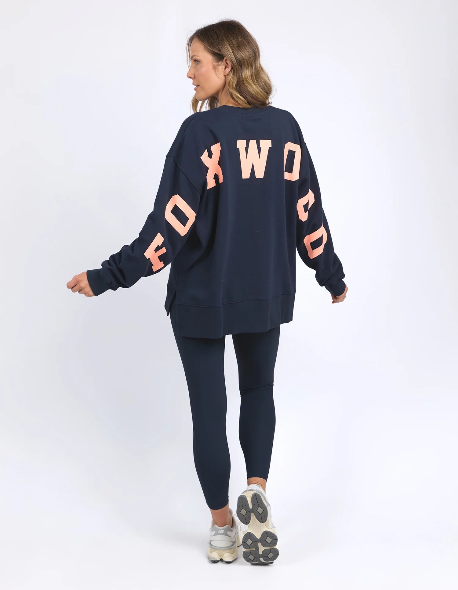 Interval Crew Navy With Peach