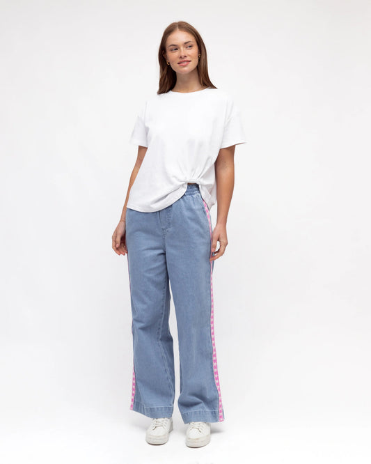 Label of Love / SIDE DETAIL JEAN