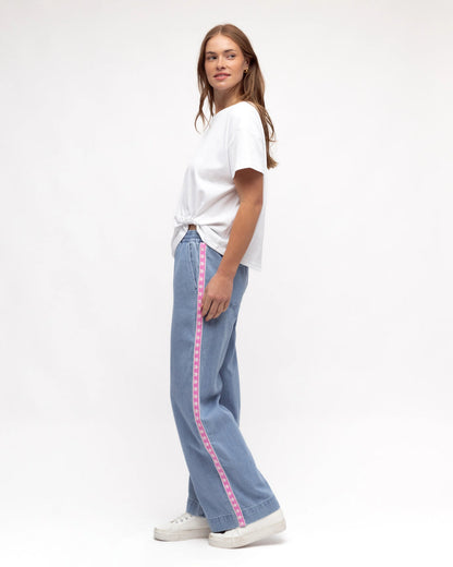 Label of Love / SIDE DETAIL JEAN