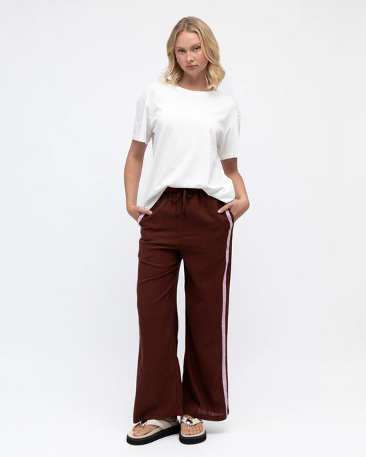 Label of Love / AMAYA TRACK PANTS