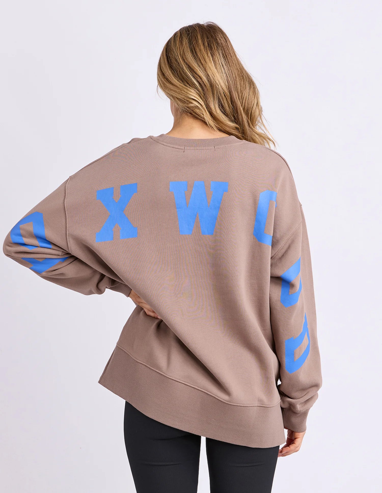 Foxwood | Interval Crew Brown With Blue