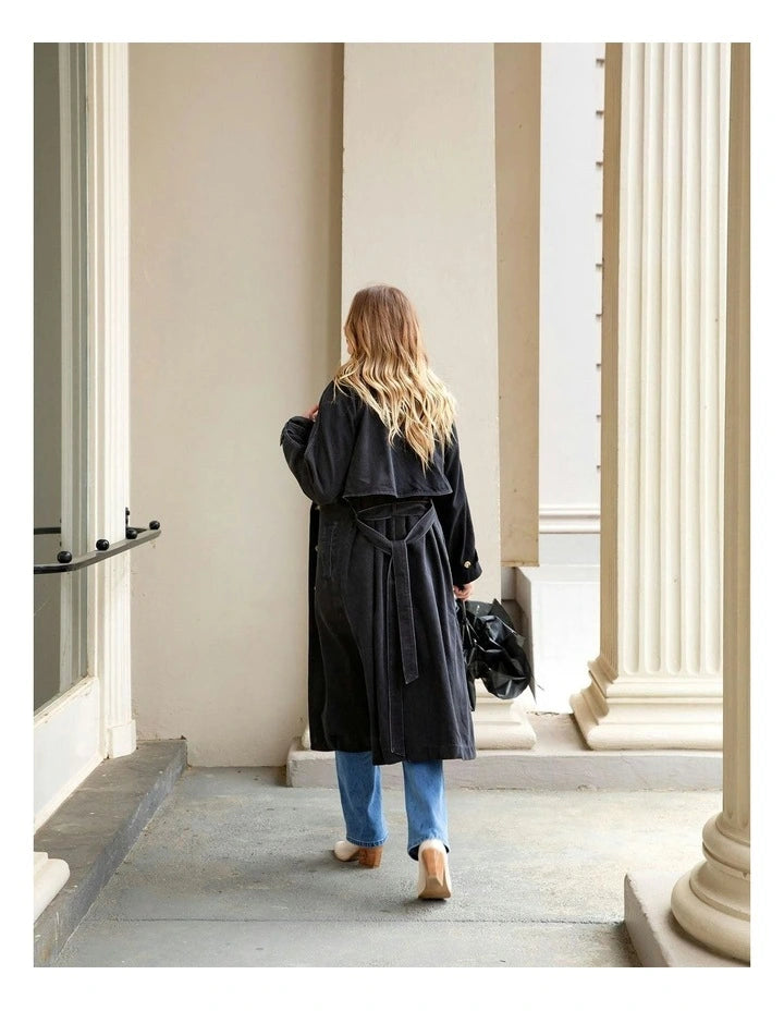 Foxwood | Deuce Trench Coat in Black