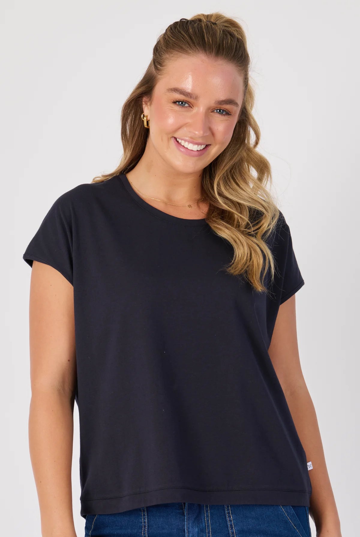 One Ten Willow | Shell Tee