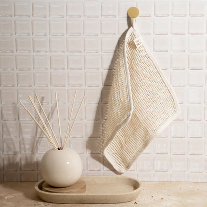 Exfoliating body cloth