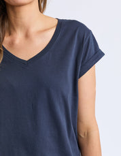 Manly Vee Tee Navy