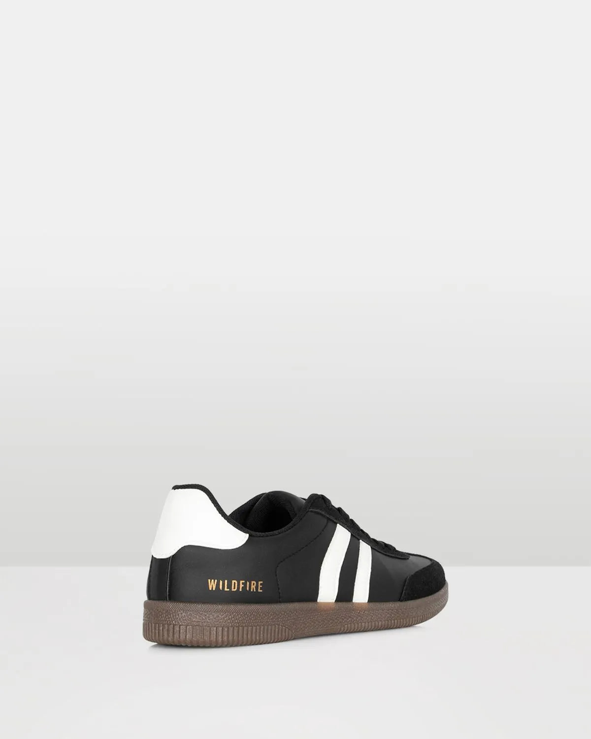 CAPER SNEAKER - Black & White