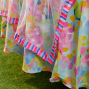 Buzz Off Food Cover - Design - Large