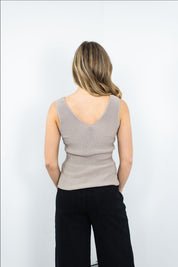 Dayna top- mocha & white