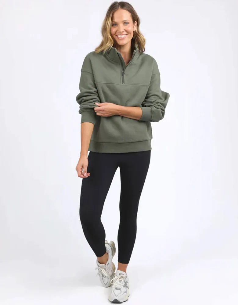 College zip crew khaki