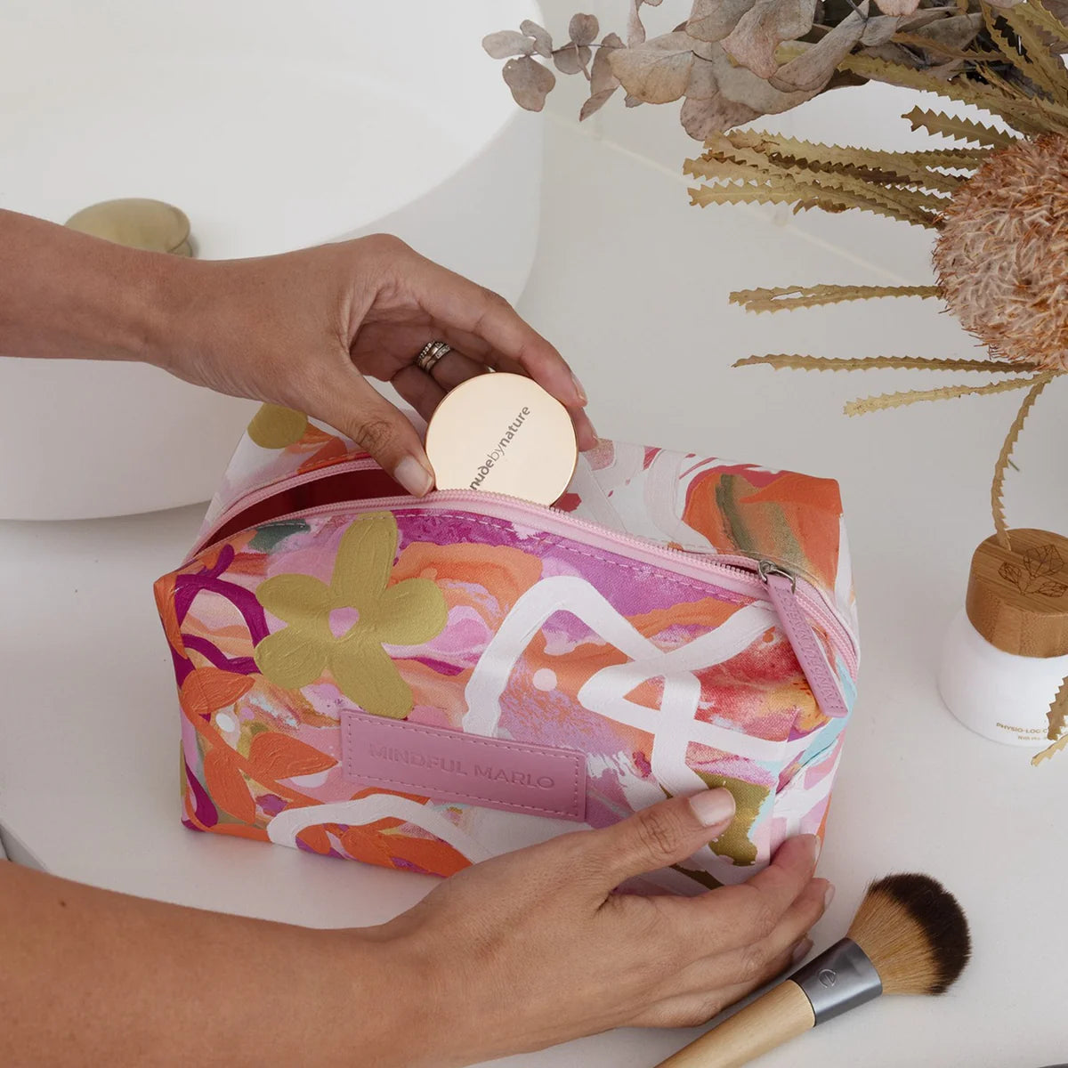 Makeup bag-Ivy