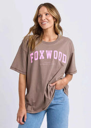 Foxwood | INTERVAL TEE - BROWN/BRIGHT PINK