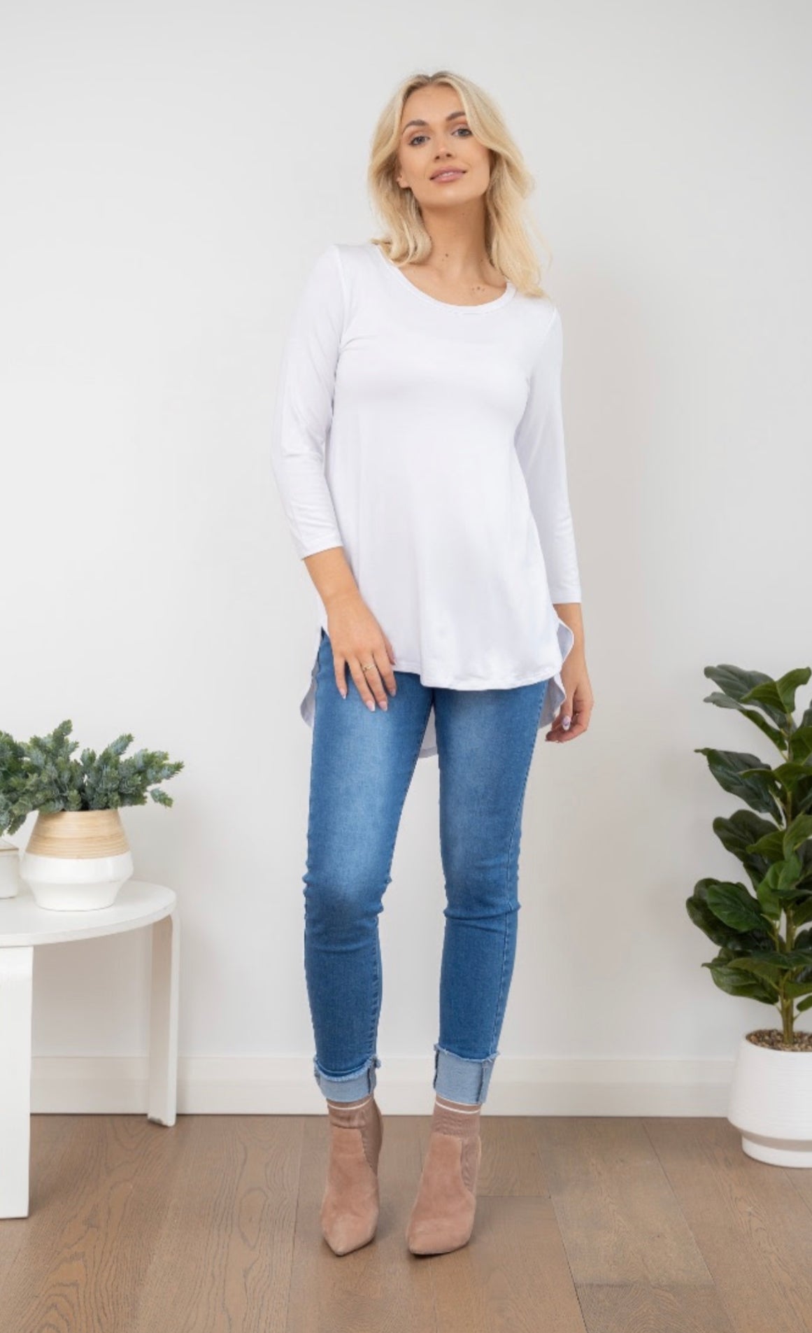 Modal 3/4 sleeve top- white